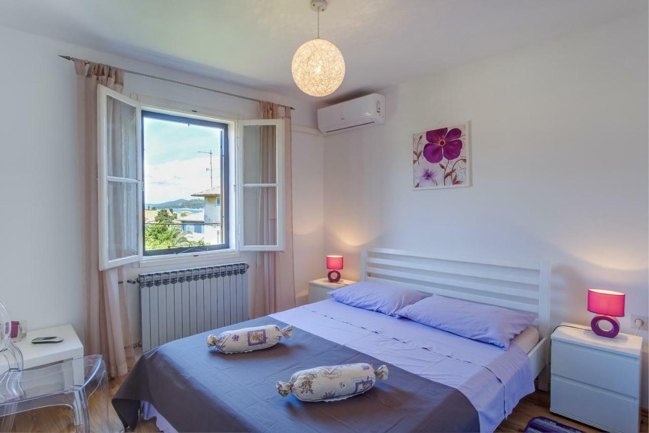 Vila Bugevilija Hotel Mali Lošinj Exterior foto